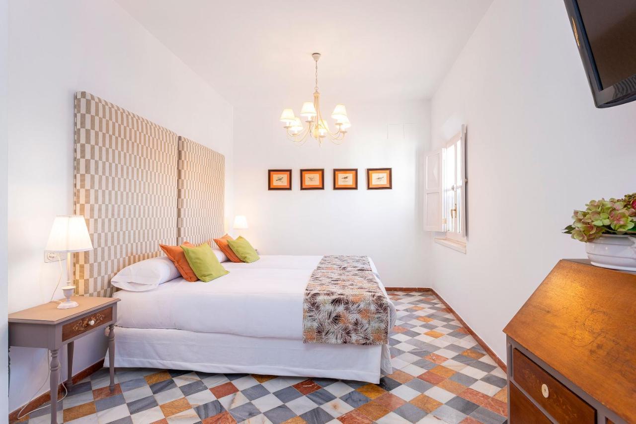 Genteel Home Campamento Sevilla Exterior foto