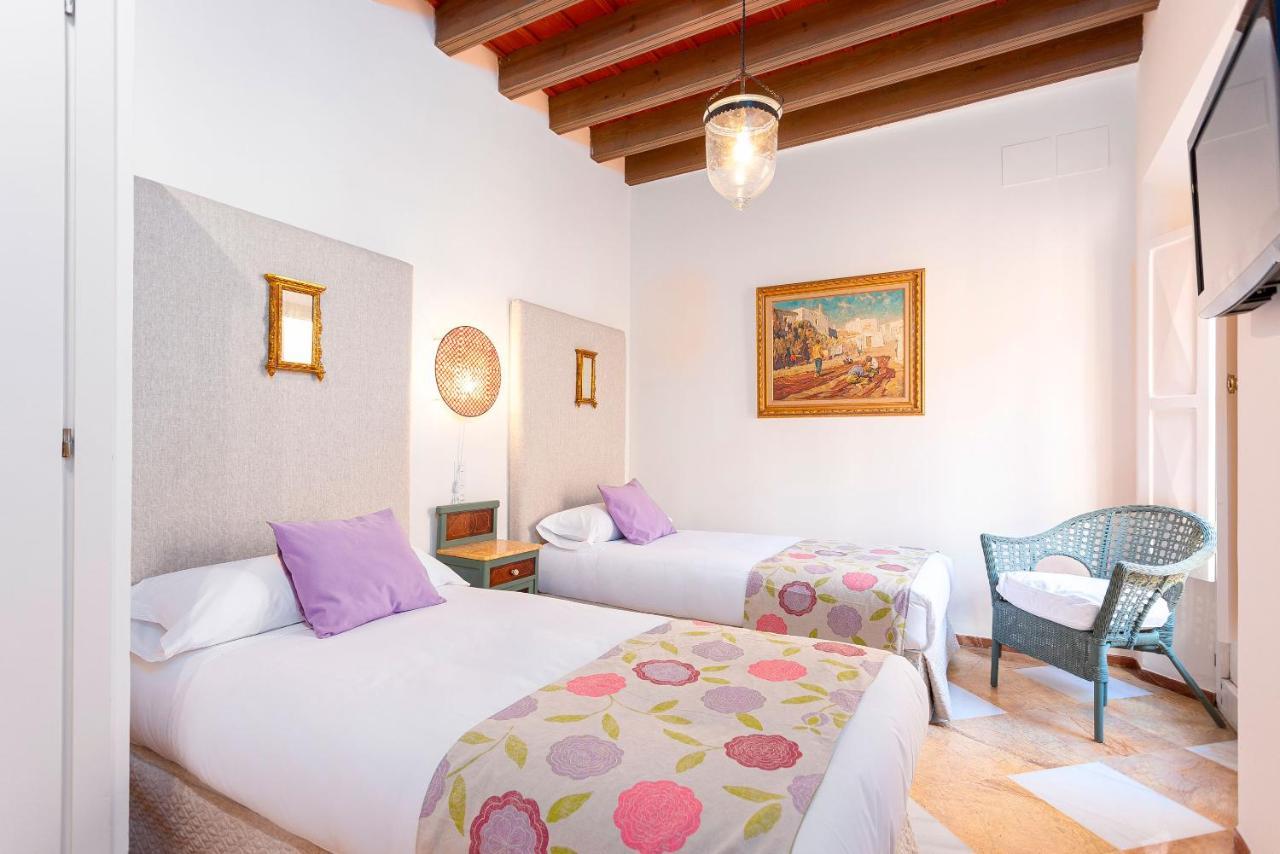 Genteel Home Campamento Sevilla Exterior foto
